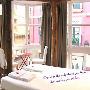 Pensjonat Pension Aliciazzz Bed And Breakfast Bilbao